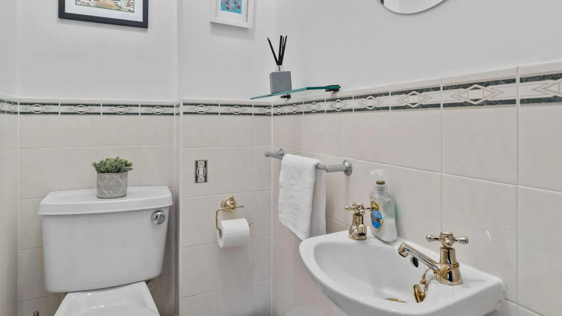 Free Parking Near Shelly Beach Holiday Home Exeter United Kingdom