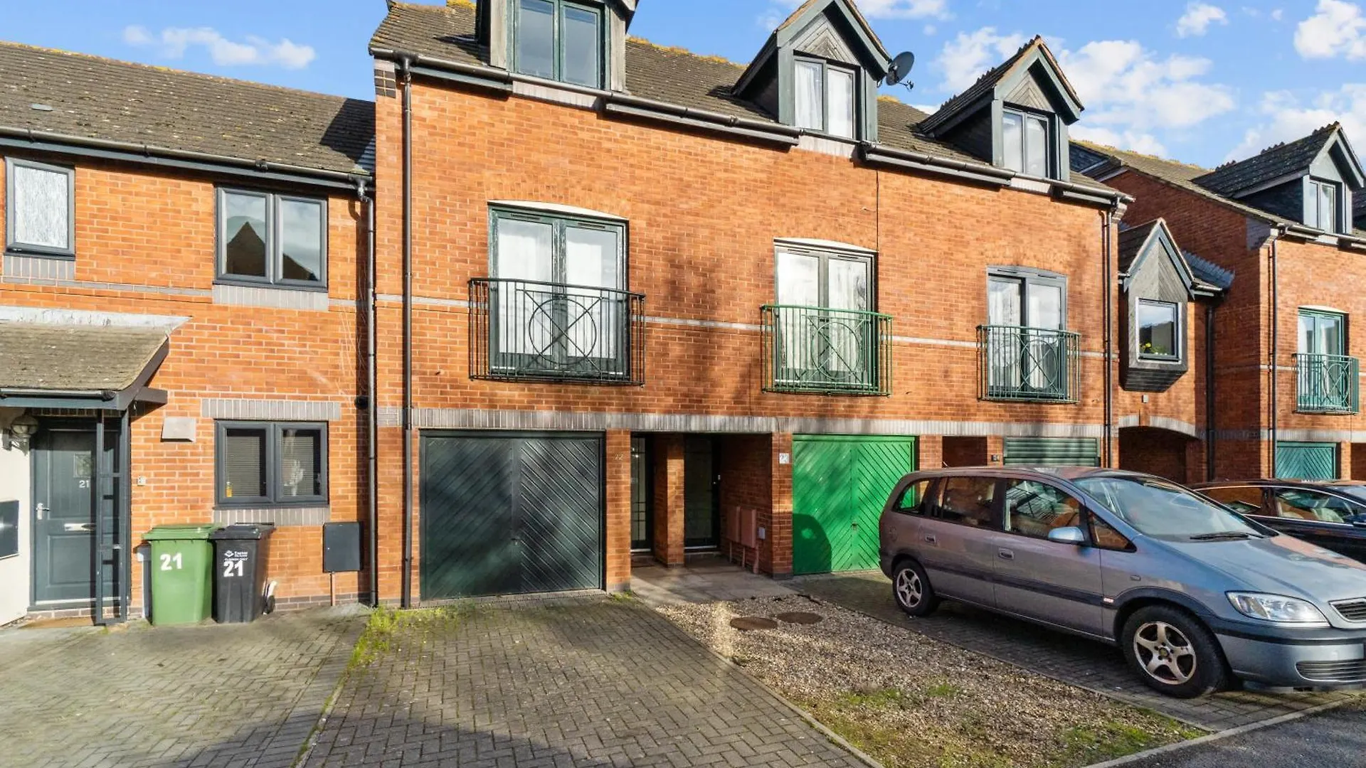 Apartment Free Parking Near Shelly Beach Holiday Home Exeter United Kingdom